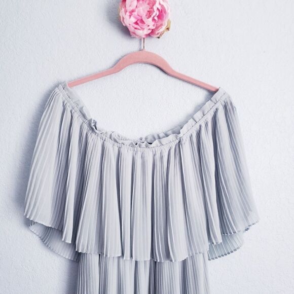 Zara Muted Seafoam‎ Pleated Off The Shoulder Midi Dress - Picture 4 of 10